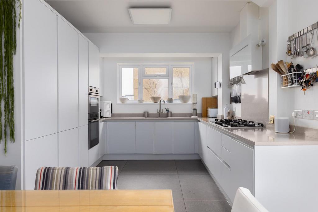 20 Withleigh Road, BS4-32.jpg