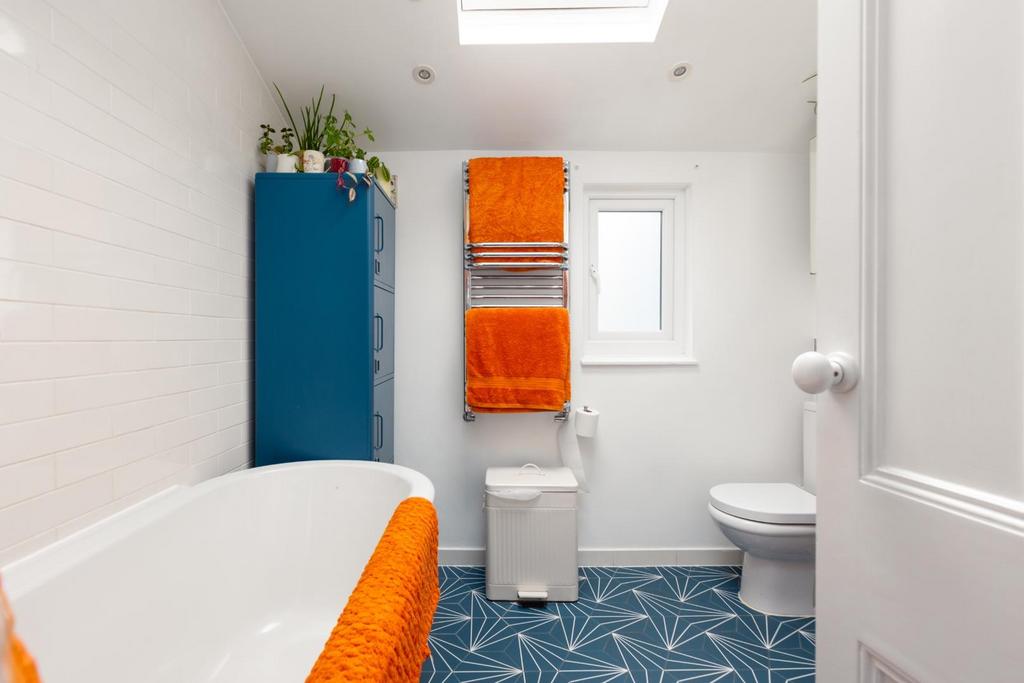 20 Withleigh Road, BS4-15.jpg