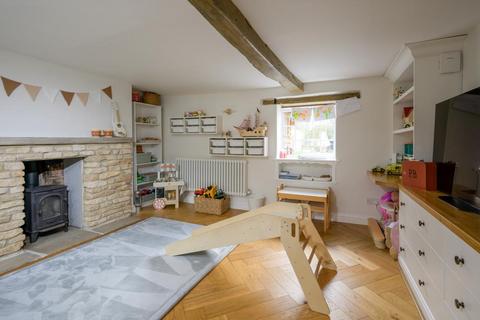 5 bedroom detached house for sale, Bellingham Lane, Sevenhampton, Swindon, Wiltshire SN6