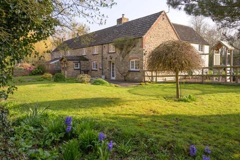 5 bedroom semi-detached house for sale, Bellingham Lane, Sevenhampton, Swindon, Wiltshire SN6