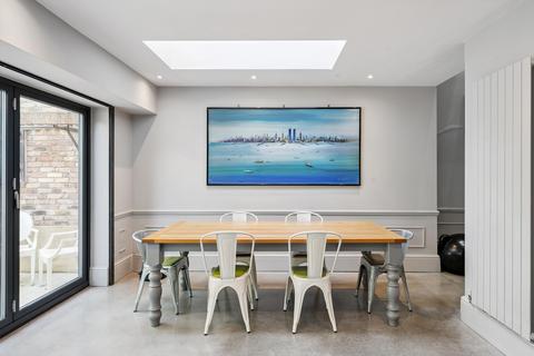 undefined, The Chase, Clapham Old Town, SW4