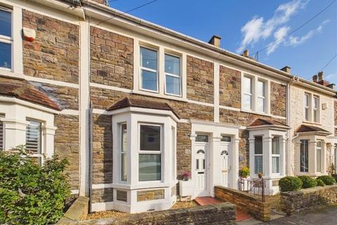 2 bedroom terraced house for sale, Lawn Road, Bristol BS16