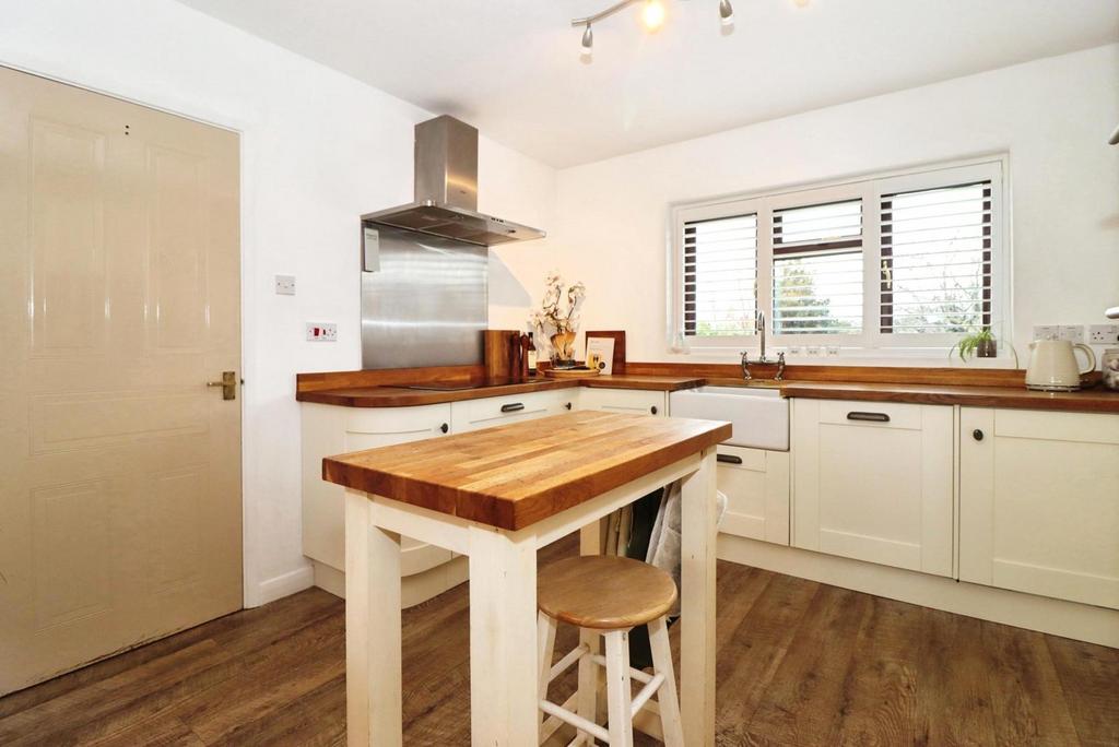 Pbox-IMG.jpg