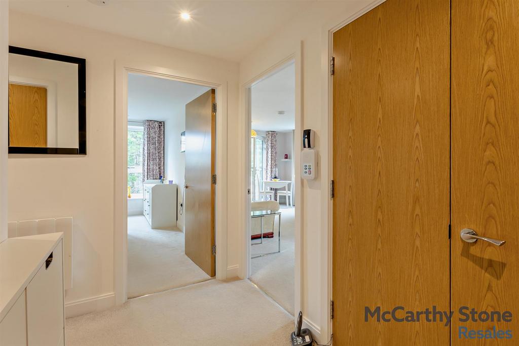 8680246-interior07-800.jpg