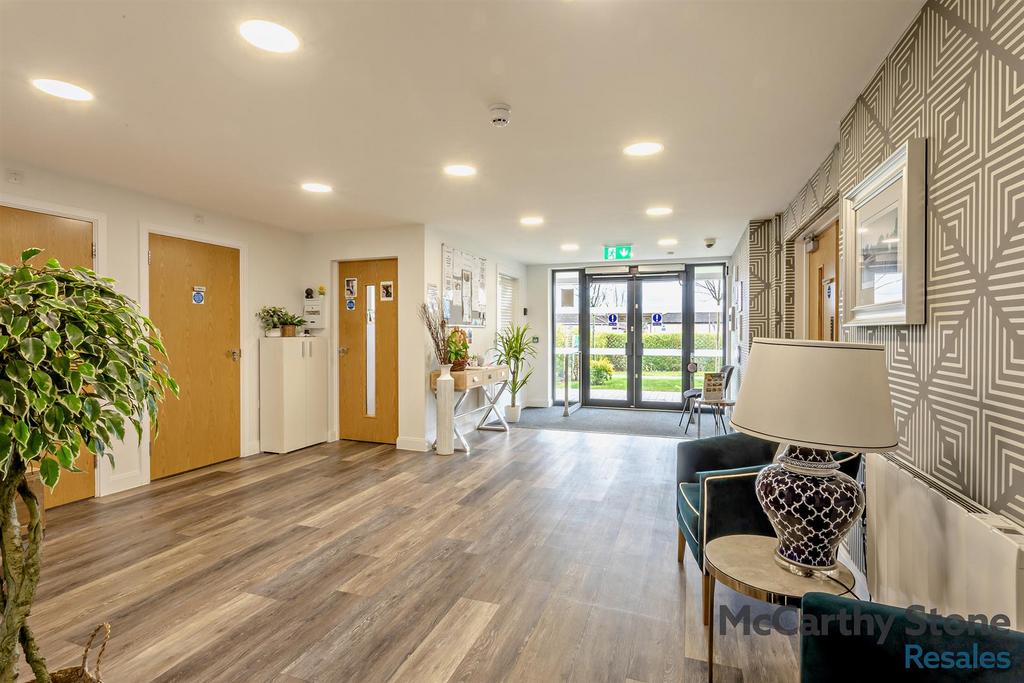 8680246-interior18-800.jpg