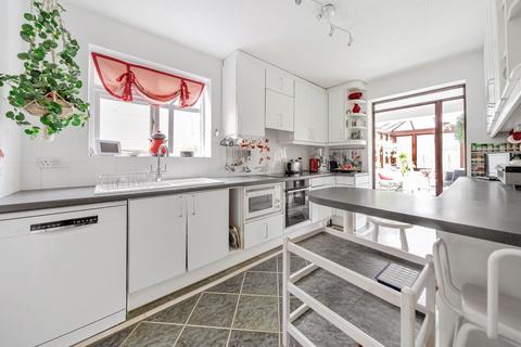 5 bedroom detached house for sale, Beaconfields, Sevenoaks, TN13