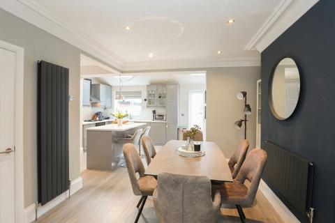 3 bedroom semi-detached house for sale, Walton Road, Chesterfield S40