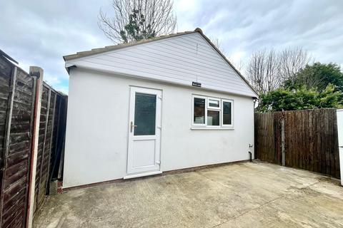 undefined, Dallow Road, Luton, LU1