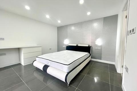 undefined, Dallow Road, Luton, LU1