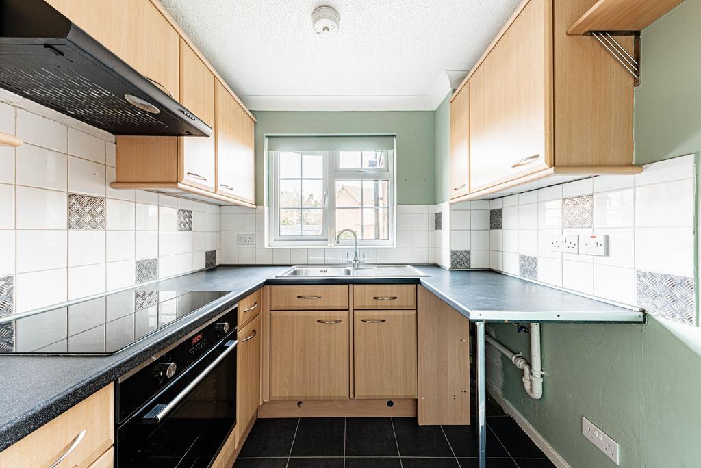 Kitchen (2)