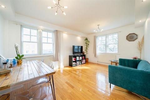 2 bedroom flat for sale, Exeter Road, London NW2