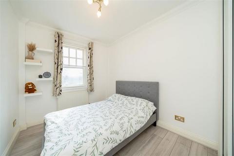 2 bedroom flat for sale, Exeter Road, London NW2