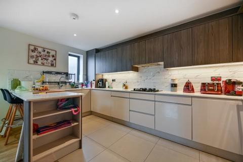 undefined, Elm Tree Court, New Heston Road, Hounslow, TW5