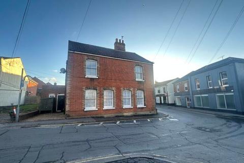 4 bedroom detached house for sale, Vicarage Street, North Walsham, NR28