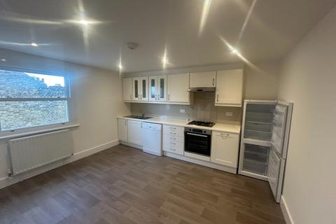 2 bedroom flat to rent, Clapham High Street, London SW4