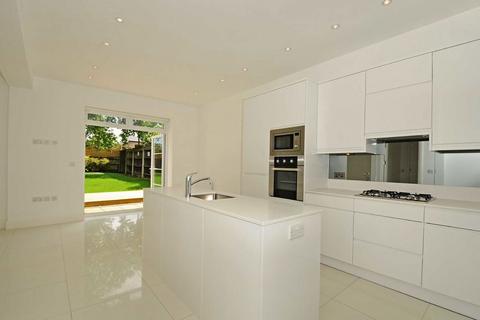 undefined, Alexandra Grove, London N12