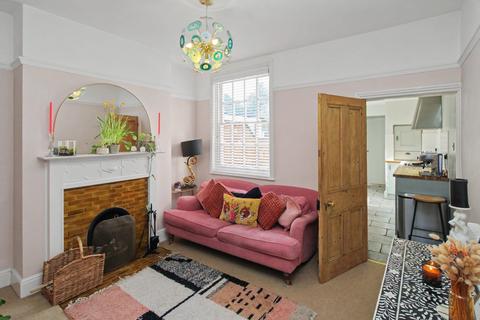 3 bedroom terraced house for sale, Aylestone Road, Leicester LE2