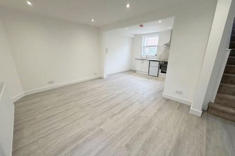 undefined, High Street South, Rushden NN10
