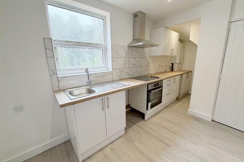 undefined, High Street South, Rushden NN10