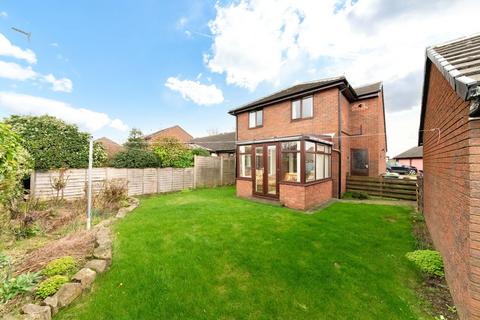 St. Johns Court, Lepton, HD8