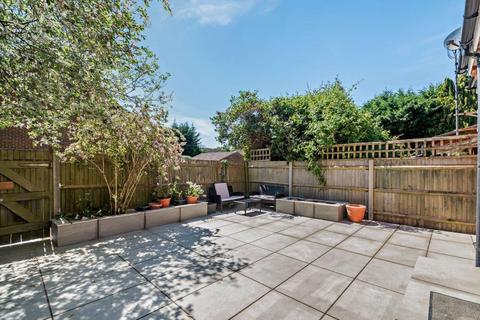 undefined, Frithwood Avenue, Northwood HA6