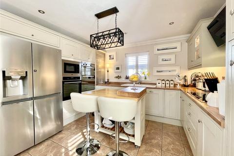 4 bedroom end of terrace house for sale, Haven Close, Christchurch BH23