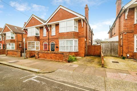 Chatham Road, Worthing