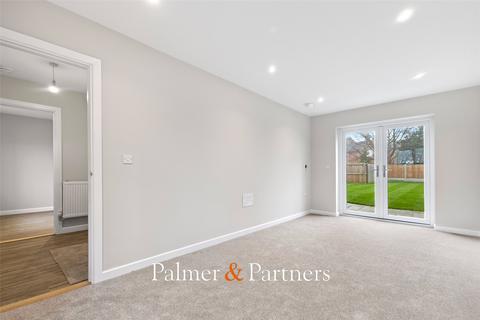 3 bedroom detached house for sale, Mersea Road, Colchester, Essex, CO2