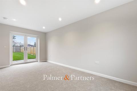 3 bedroom detached house for sale, Mersea Road, Colchester, Essex, CO2