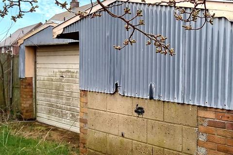undefined, Garage/Workshop Rear of, 20 Greenfield Road, Lowestoft, NR33 9EF