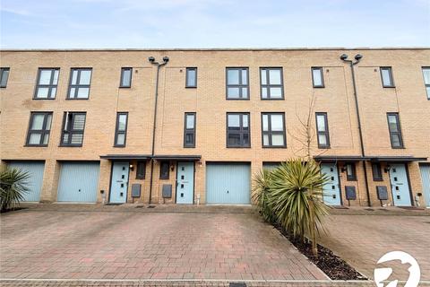 4 bedroom terraced house for sale, Bricklayers Way, Chatham, Kent, ME4
