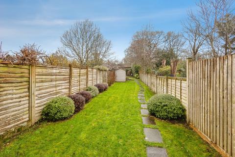 3 bedroom terraced house for sale, Clay Lane, Fishbourne, Chichester, West Sussex, PO18