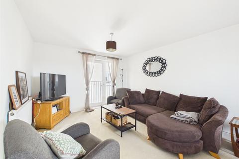 undefined, Longhorn Avenue, Gloucester, Gloucestershire, GL1