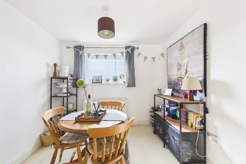 undefined, Longhorn Avenue, Gloucester, Gloucestershire, GL1