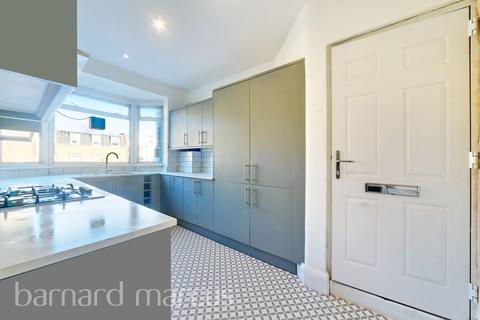 2 bedroom flat to rent, Coombe Lane, LONDON