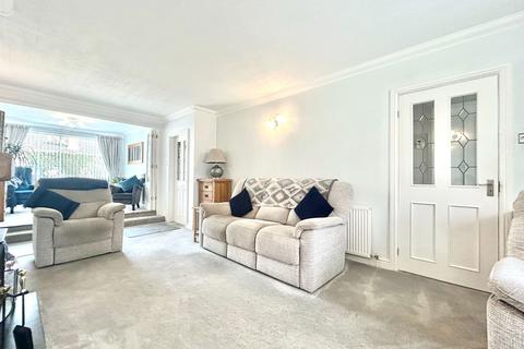 undefined, Wrens Avenue, Tipton DY4