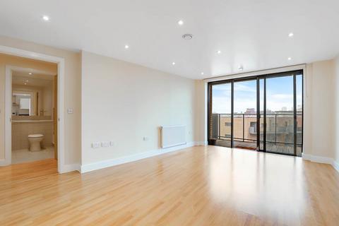 1 bedroom flat for sale, Maltby Street, London SE1