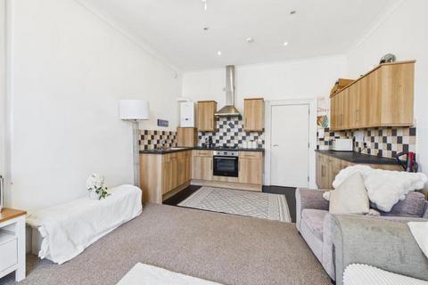 undefined, 2 Trinity Road, Scarborough, YO11