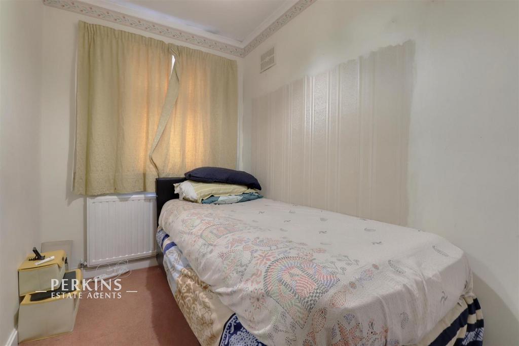 BED 3.jpg