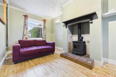3 bedroom end of terrace house for sale, Chester Road, Wrexham