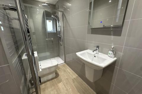 House to rent, Elizabeth Way, Cambridge CB4