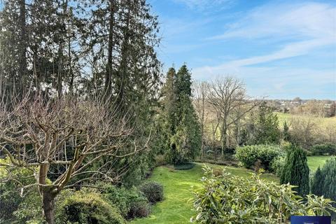 2 bedroom apartment for sale, Oatlands Drive, Weybridge, Surrey, KT13