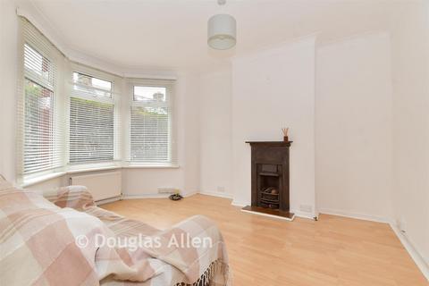 2 bedroom ground floor flat for sale, Hitcham Road, Walthamstow