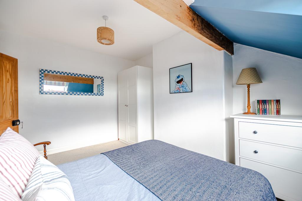 Bedroom2b