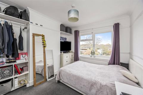 3 bedroom end of terrace house for sale, Freshbrook Road, Lancing, West Sussex, BN15