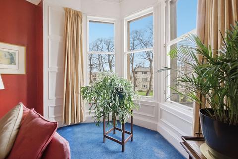 2 bedroom flat for sale, 20/2 Craighall Road, Trinity, Edinburgh, EH6