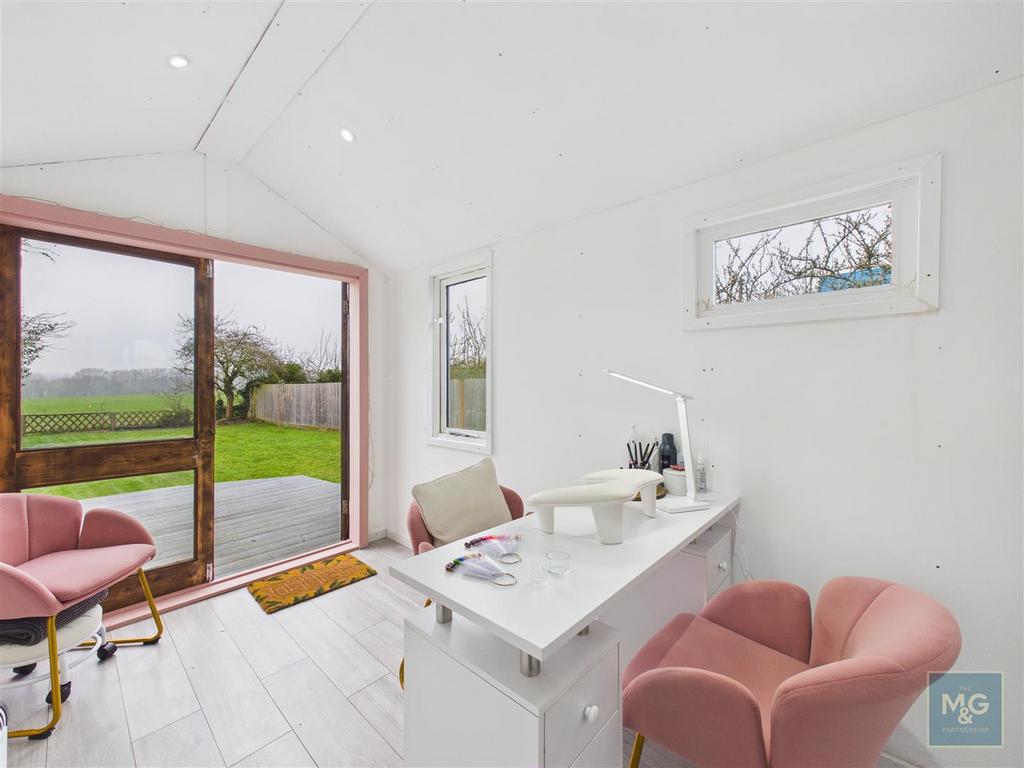Garden Office