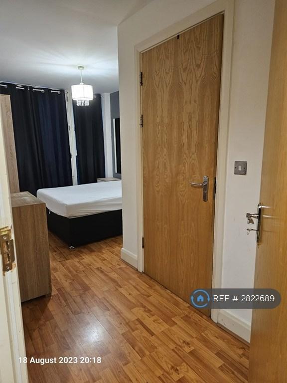 Ensuite Bedroom2