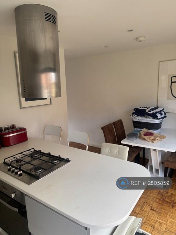 Kitchen 3