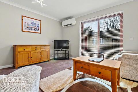 undefined, Kimbolton Court, Peterborough